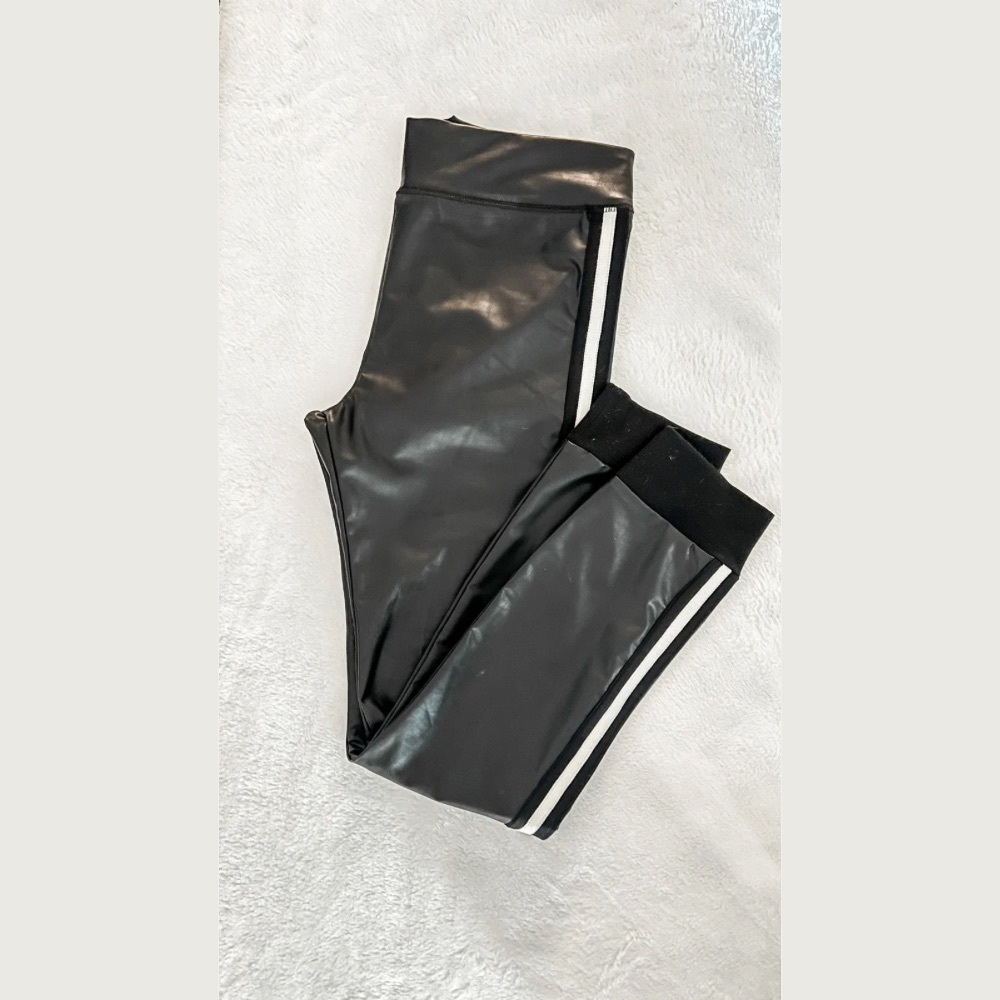 David Lerner Faux Leather Pants - Large - High Waisted, Black